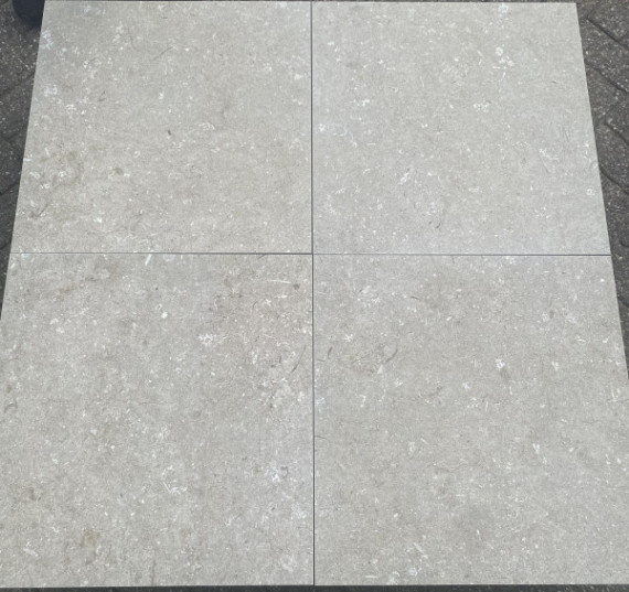 Robusto Ceramica 3.0  Shellstone Taupe 60x60x3 cm